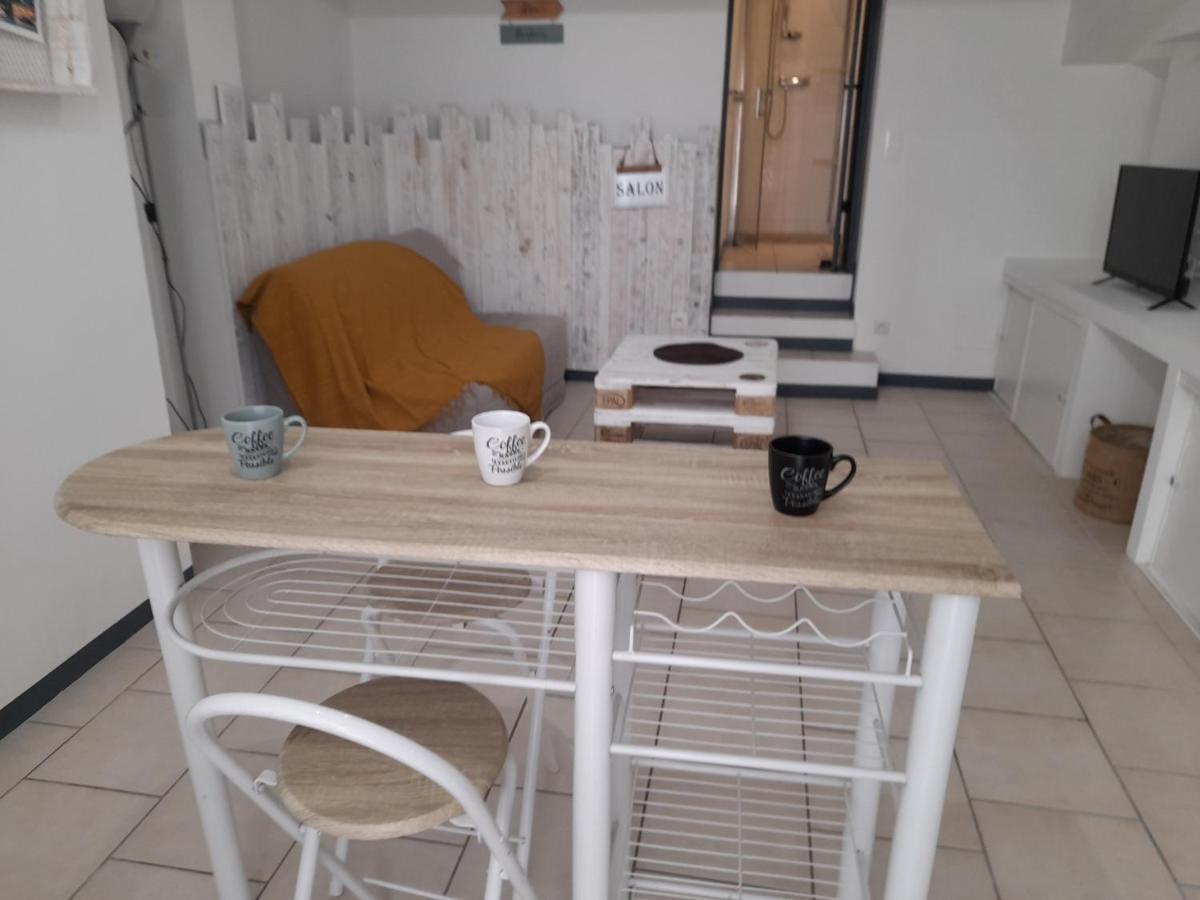 Apartamento Chez Sabine Et Patrick Narbona Exterior foto