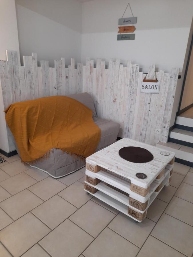 Apartamento Chez Sabine Et Patrick Narbona Exterior foto
